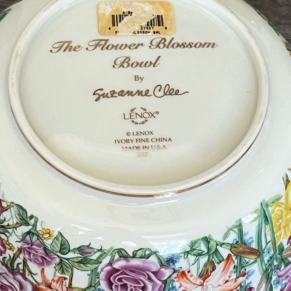 Lenox flower blossom serving bowl - Picture 6 of 7